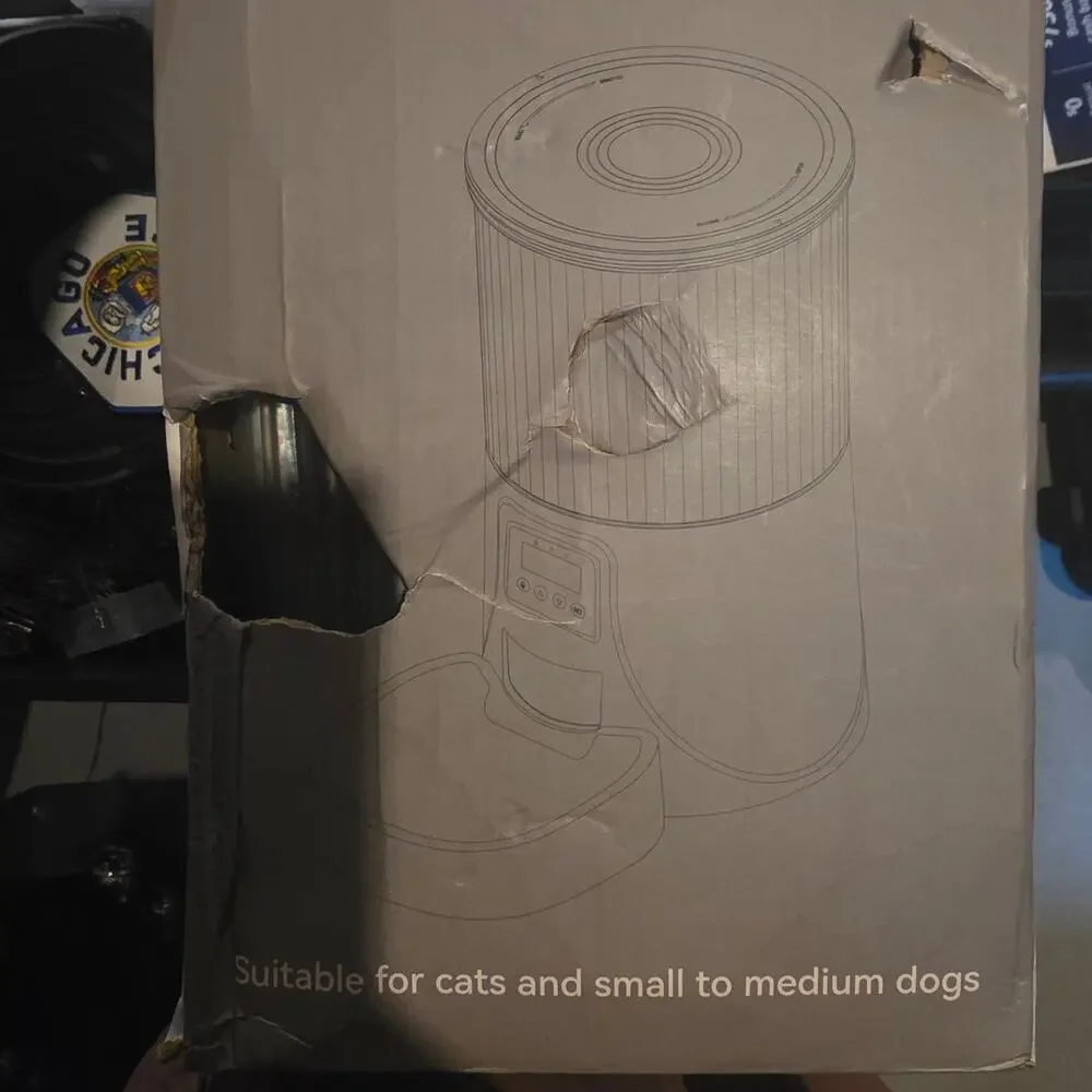 NIB (just damaged box) PetUltra Automatic Pet Feeder